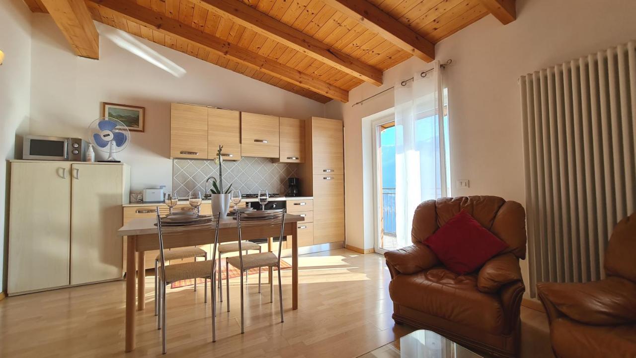 Casa Elka Residence Lake View And Pool By Garda Domus Mea Pieve  Exterior foto